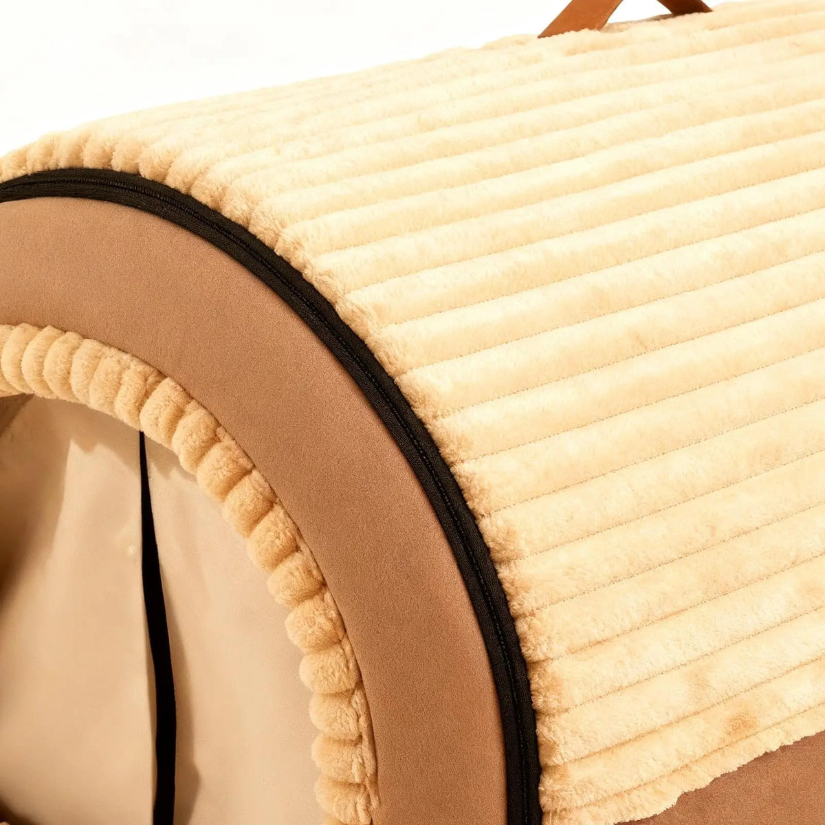 Comfortable Enclosed Cat Cave Bed With Removable Washable Nest