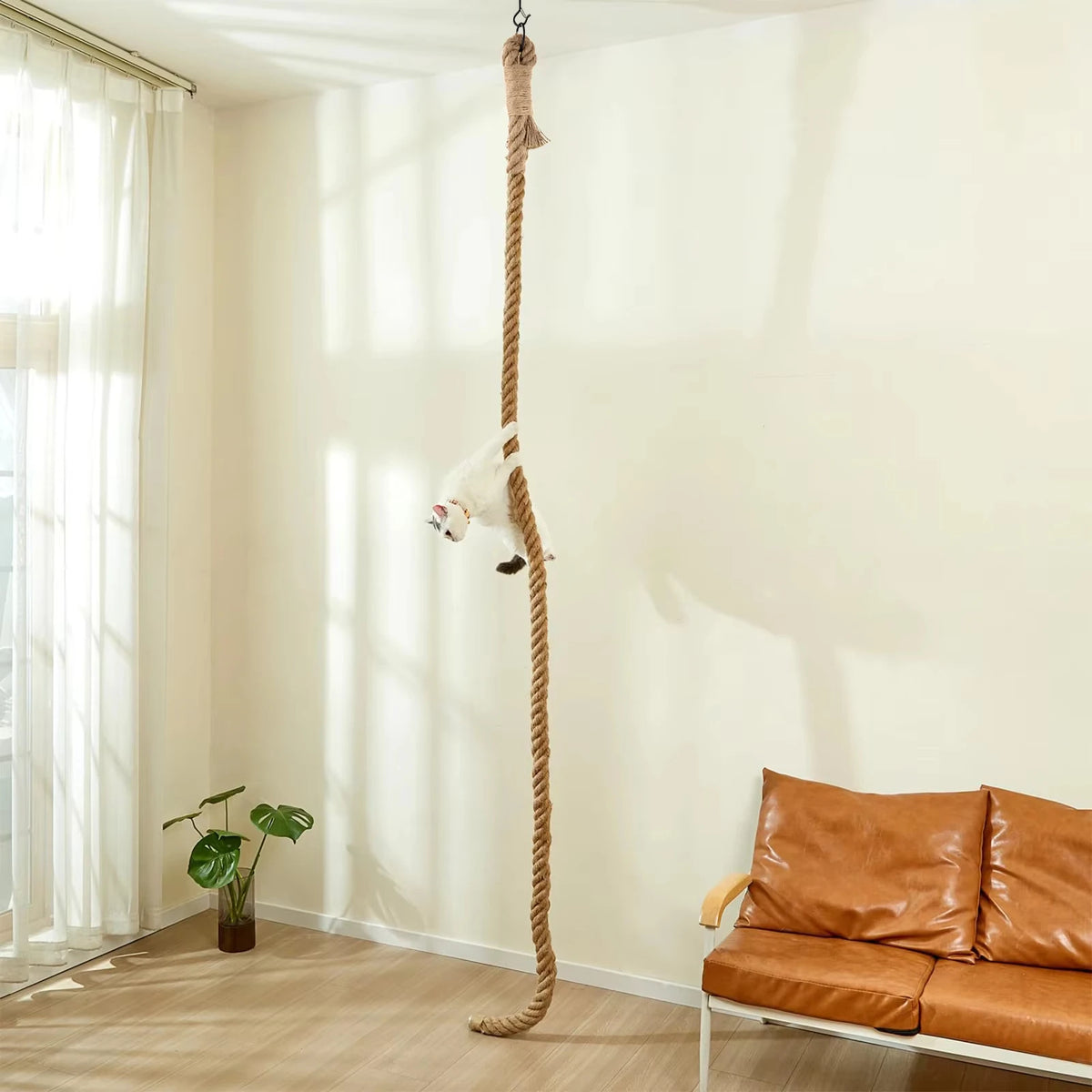 CWV Sisal Cat Ceiling Mounted Climbing Rope Scratcher